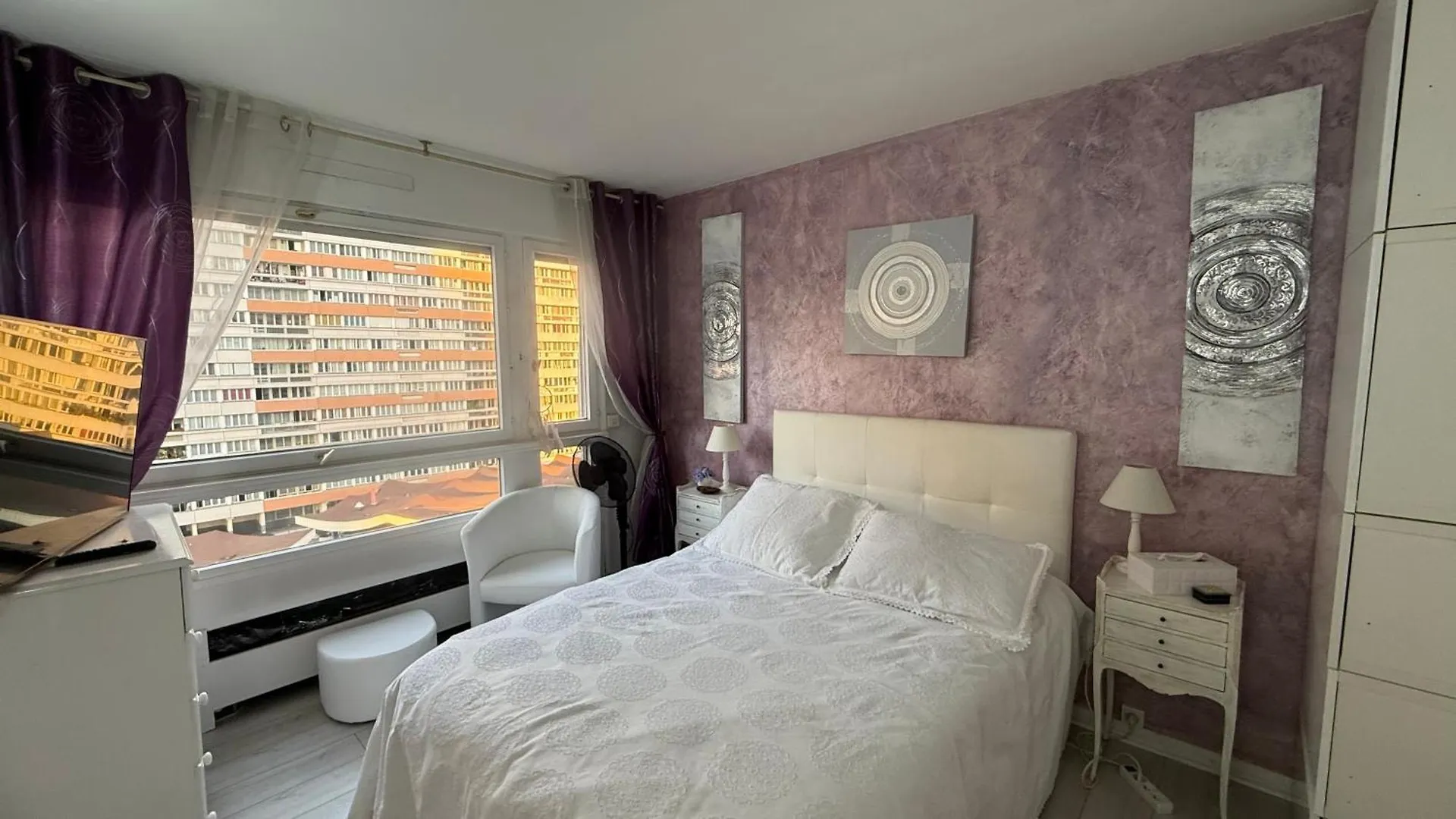Un Cocon A Deux Pas Du Metro Et Avec Parking Inclus Apartment Paris